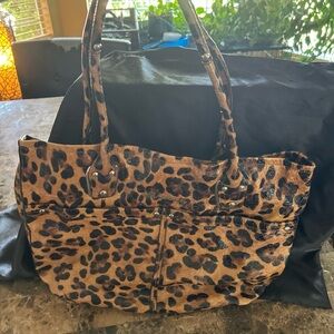 B Makowski Leopard Print Women's tote Bag